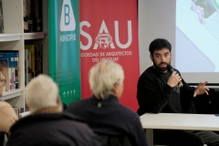 20240822/ Javier Calvelo / adhocFOTOS / URUGUAY / MONTEVIDEO / Sede de la Sociedad de Arquitectos del Uruguay / El Municipio B presenta el nuevo anteproyecto de obra en la escalinata ubicada en Juan Manuel Blanes y Luis Piera en el marco de una sesión descentralizada del Concejo Municipal del Municipio B. En la foto:   Durante la presentación del anteproyecto de obra en la escalinata ubicada en Juan Manuel Blanes y Luis Piera en la sede de la SAU en Montevideo. Foto: Javier Calvelo / adhocFOTOS